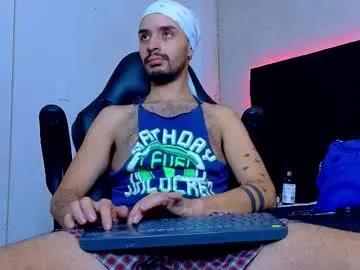 Freechat hairy_diamond on Chaturbate