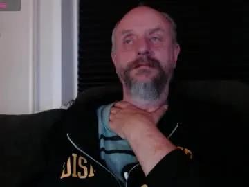 Freechat hardmrlazy on Chaturbate