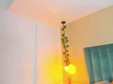 Freechat harleyqueen_robbie on Chaturbate