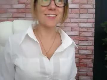 harleyrebz on Chaturbate