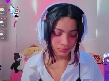 helia_n_amy on Chaturbate