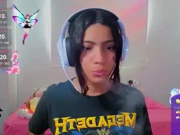 helia_n_amy on Chaturbate