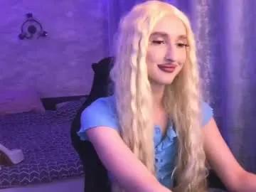 Freechat honey_sunset on Chaturbate