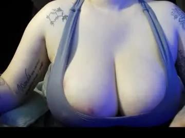 horny_amature_couple on Chaturbate