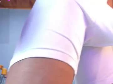 Freechat hunter_biggest on Chaturbate