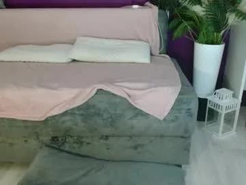 Freechat imcarrieberry on Chaturbate