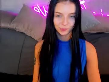 jane_johnston — GOAL: show pretty ass [28 tokens remaining] Welcome to my room! #brunette #german #teen #daddysgirl #skinny