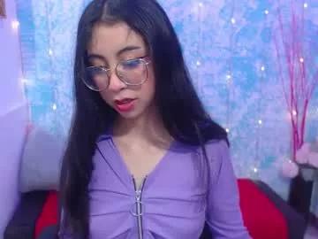 Freechat kalilowe_ on Chaturbate