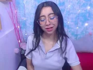 Freechat kalilowe_ on Chaturbate