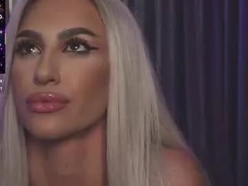 Freechat karlabart on Chaturbate