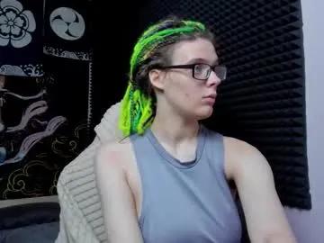 Freechat kiki_krash on Chaturbate