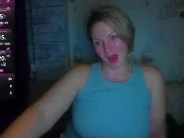 Freechat ladylucky_ on Chaturbate