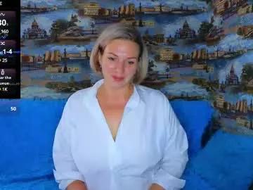 Freechat ladylucky_ on Chaturbate