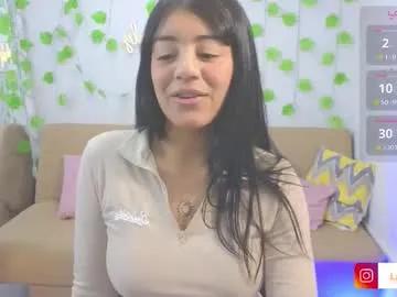 Freechat lalalutsy_tay on Chaturbate