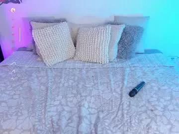 Freechat laraagomezz on Chaturbate