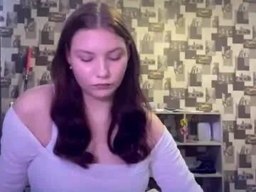 Freechat laurenjungling on Chaturbate