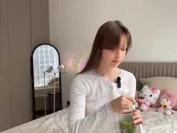 Freechat liaveygel on Chaturbate