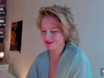 lilian_daniels — GOAL: teasing nipples [25 tokens remaining] undress me and make me cum ^^ #pussy #smalltits #bigass #lovense #leggings