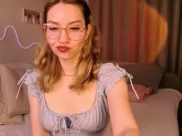 Freechat lilosims on Chaturbate