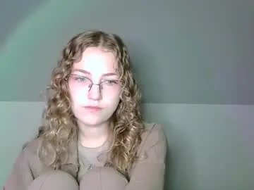 Freechat lily_tayberry on Chaturbate