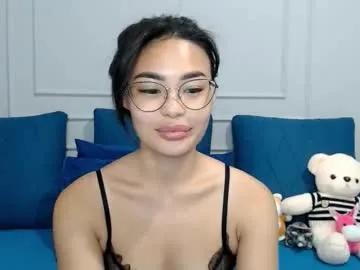 Freechat little_v1rgin_angel on Chaturbate