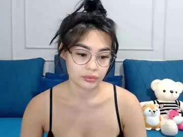 Freechat little_v1rgin_angel on Chaturbate