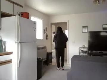 Freechat livmirage on Chaturbate