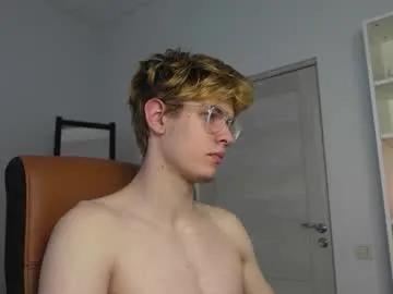 Freechat logan_fraser on Chaturbate