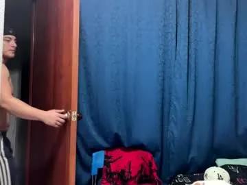 Freechat logan_x3 on Chaturbate