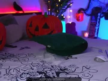 Freechat lorettelorenaa on Chaturbate