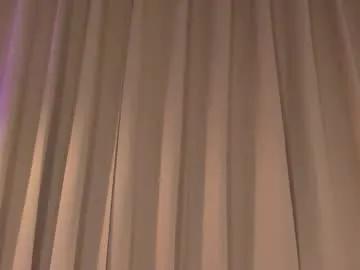 Freechat lovely_queens on Chaturbate