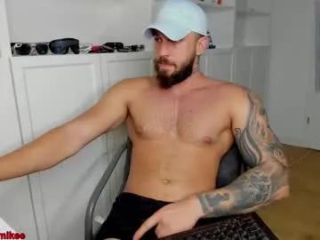 Freechat lovermike_ on Chaturbate