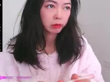 luckrose on Chaturbate