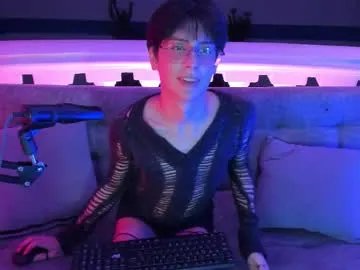 luixdust1 on Chaturbate