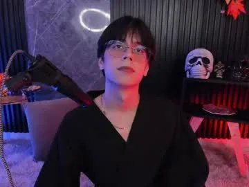 luixdust1 on Chaturbate