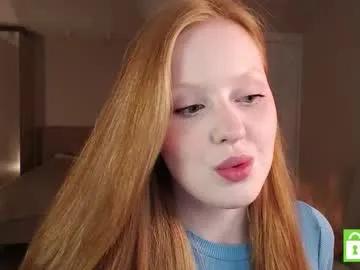 Freechat lulu_moons on Chaturbate