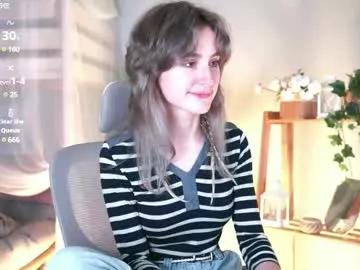 Freechat luxrayi on Chaturbate