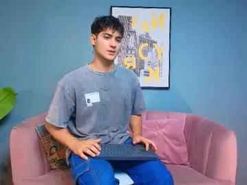 Freechat mark_evans1_ on Chaturbate