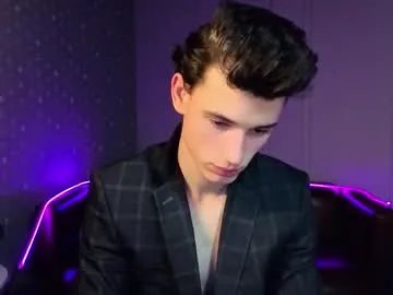 Freechat max_foks on Chaturbate