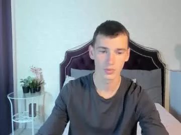Freechat max_foks on Chaturbate