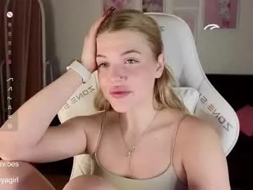 Chaturbate maya_blonde18 is Freechat maya_blonde18 — If you know how to press the right buttons --- we'll get along Favorite vibes: 22, 77, 88, 120 and 301 (where I lose my mind). - Goal is : FUCK MY TITS #new #teen #18 #shy #bigpussylips