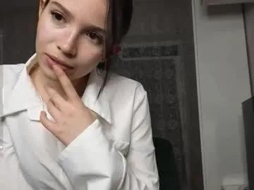Freechat mellowpearl on Chaturbate