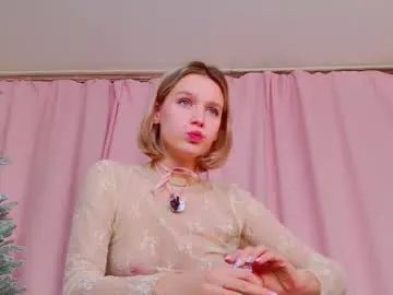 meowthlilu on Chaturbate