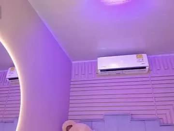 Freechat mia_slutty_ on Chaturbate
