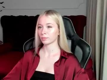 Freechat miagraces on Chaturbate