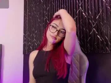 Freechat miluv19 on Chaturbate