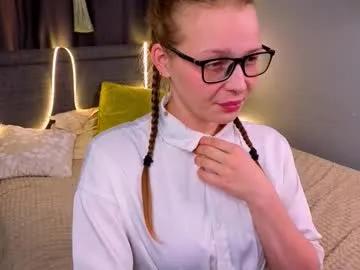 Freechat mireillelablue on Chaturbate