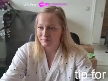 Chaturbate missblueeye is Freechat missblueeye — Goal: boobsplay #dutch #dirtytalk #twerk #bigboobs #playfull - Next Goal: squirt