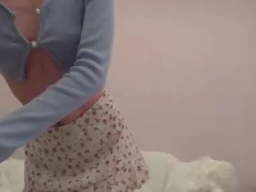 Freechat mmmeoww on Chaturbate