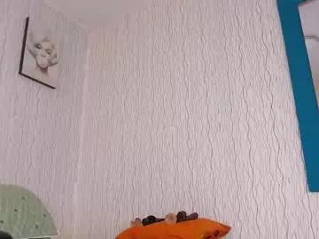 nadiawhite_ — Make my pussy vibrate and take me to squirt #latina #bigboobs #curvy #milf #new